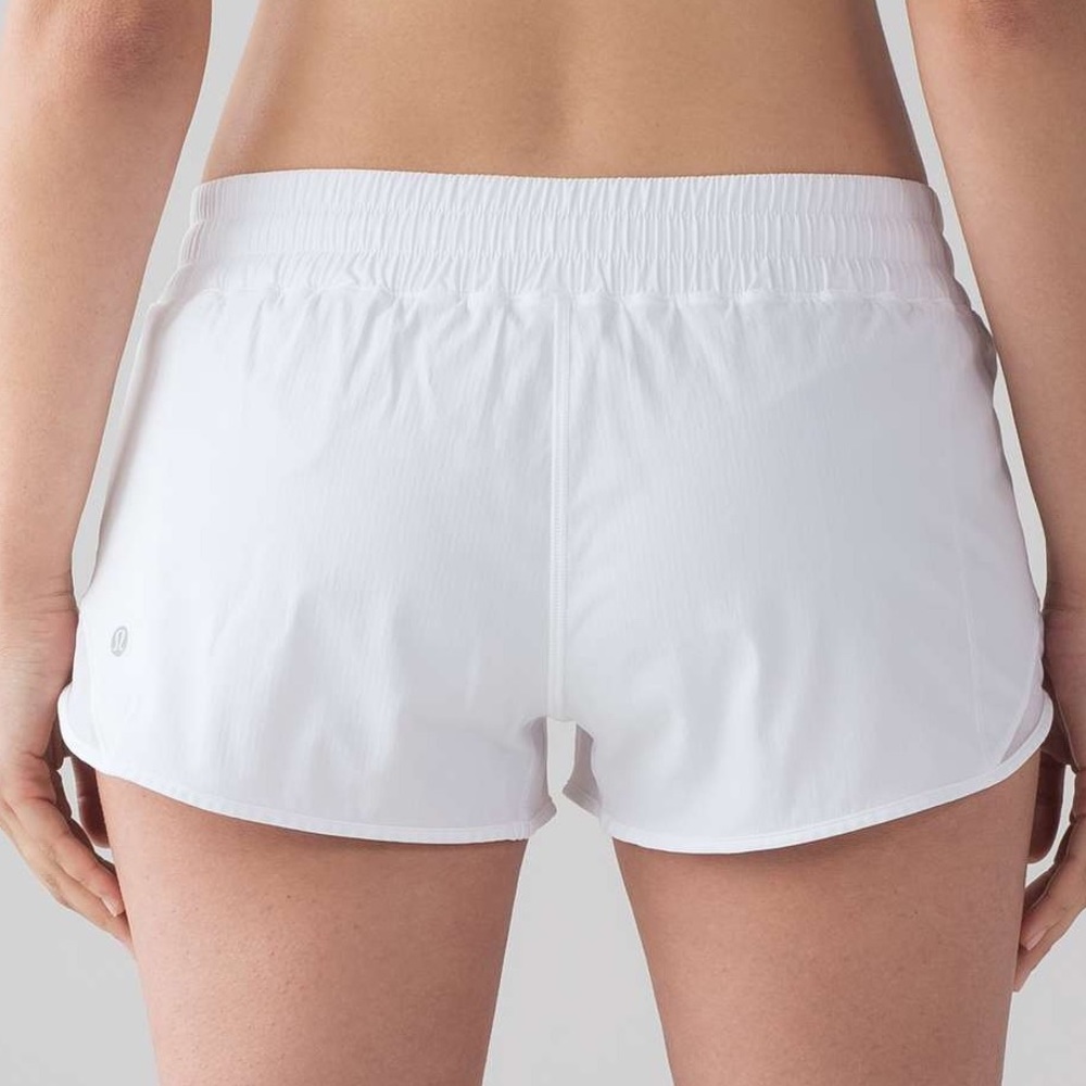 White lululemon shorts